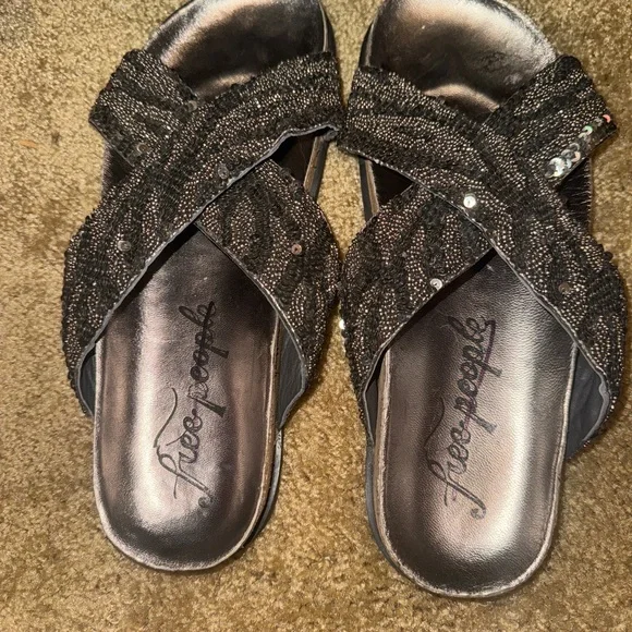 Free People size 39 Beaded Women's Sandals. 8.5/9 - Picture 2 of 3